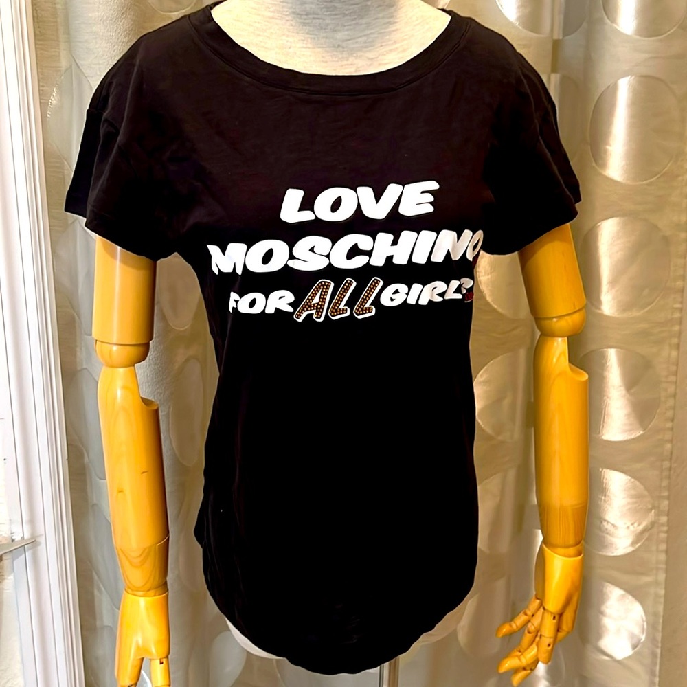 💗💗💗Love Moschino women’s top with Crystal